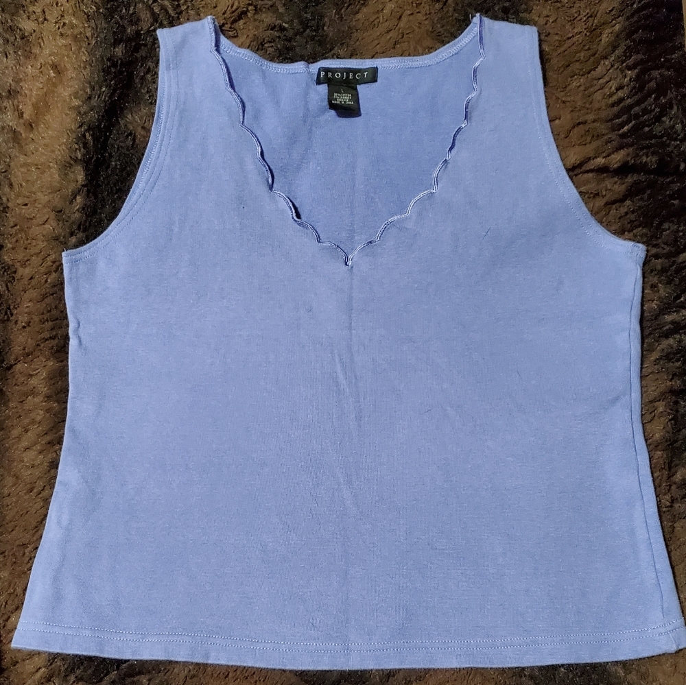Scalloped v-neck, bluish lavender tank top